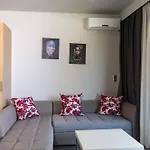 Διαμέρισμα Amalia Center