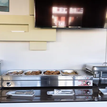 Апартаменты Amalia Center