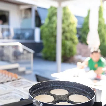 Amalia Center Vrasná